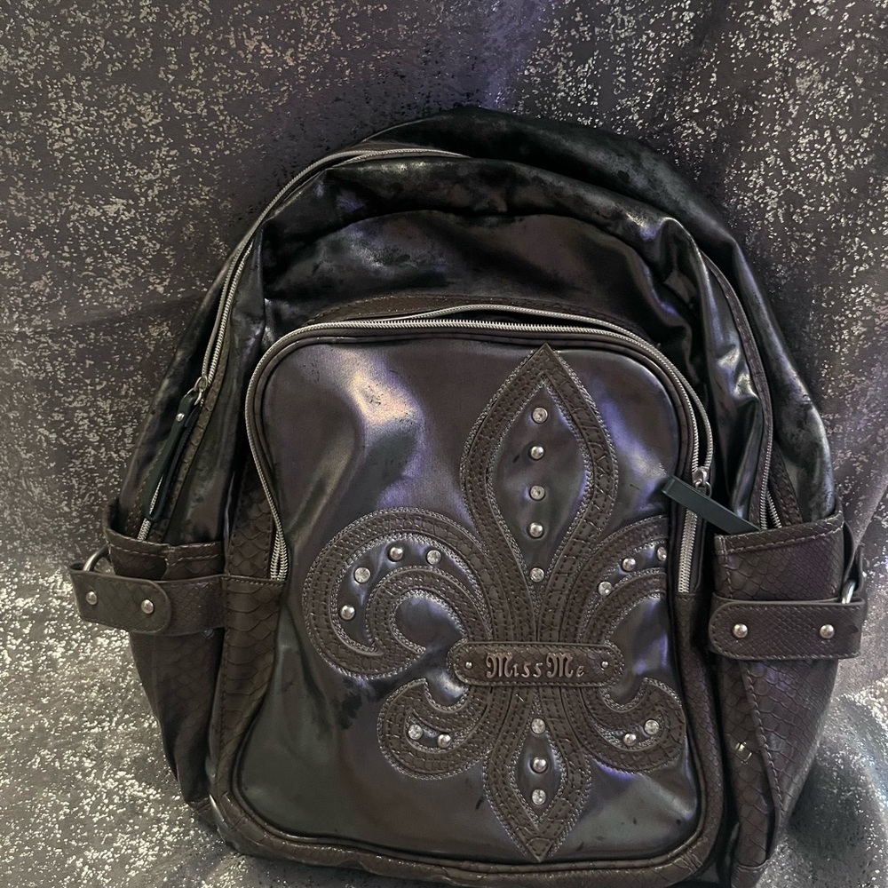 MissMe Backpack